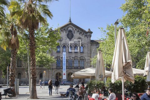 2 bedrooms apartment for sale in Barcelona, Catalonia, Spain № 8817 - photo 7