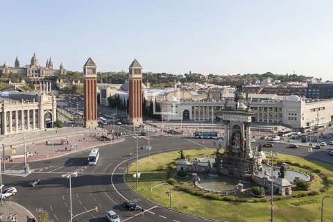 2 bedrooms apartment for sale in Barcelona, Catalonia, Spain № 8817 - photo 8
