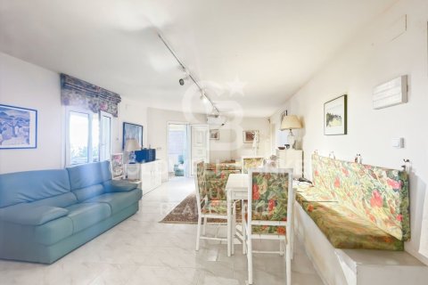 Villa de 3 dormitorios en venta en Palau-saverdera, Gerona, Cataluña, Spain № 7751 - foto 22