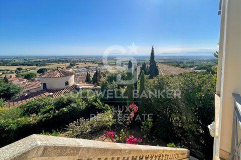 Villa de 3 dormitorios en venta en Palau-saverdera, Gerona, Cataluña, Spain № 7751 - foto 9