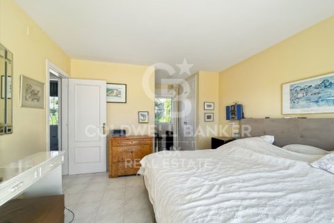 Villa de 3 dormitorios en venta en Palau-saverdera, Gerona, Cataluña, Spain № 7751 - foto 18