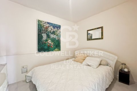Villa de 3 dormitorios en venta en Palau-saverdera, Gerona, Cataluña, Spain № 7751 - foto 20