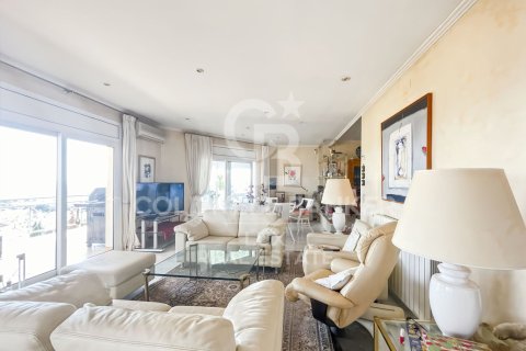 Villa de 3 dormitorios en venta en Palau-saverdera, Gerona, Cataluña, Spain № 7751 - foto 28