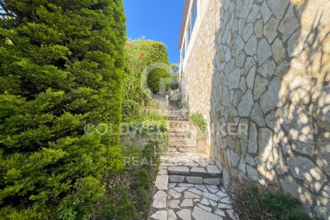 Villa de 3 dormitorios en venta en Palau-saverdera, Gerona, Cataluña, Spain № 7751 - foto 14