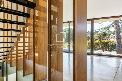 6 bedrooms villa for sale in Sant Cugat Del Valles, Barcelona, Catalonia, Spain № 4396 - photo 4