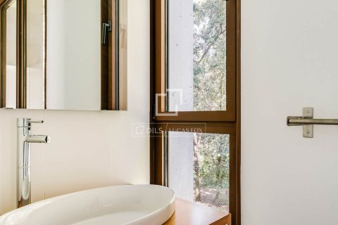 6 bedrooms villa for sale in Sant Cugat Del Valles, Barcelona, Catalonia, Spain № 4396 - photo 29