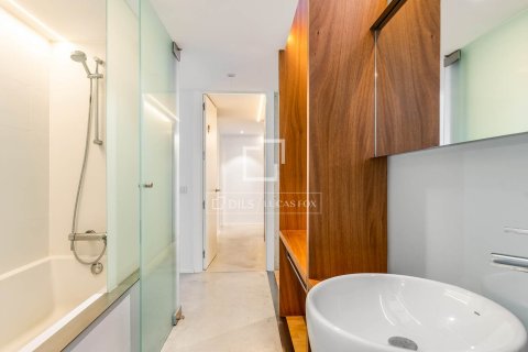 6 bedrooms villa for sale in Sant Cugat Del Valles, Barcelona, Catalonia, Spain № 4396 - photo 26