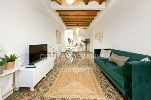 Apartamento de 3 dormitorios en venta en Barcelona, Cataluña, Spain № 5351 - foto 5