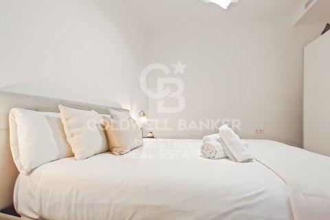 Apartamento de 3 dormitorios en venta en Barcelona, Cataluña, Spain № 5351 - foto 20