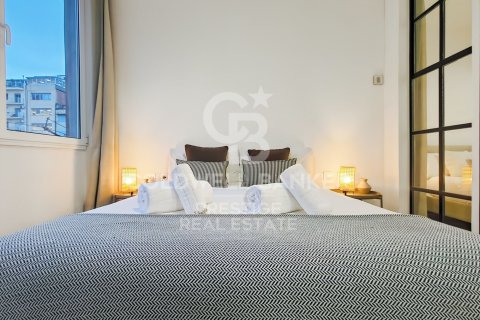 Apartamento de 3 dormitorios en venta en Barcelona, Cataluña, Spain № 5351 - foto 17