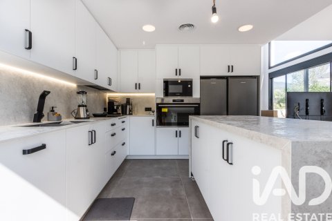 Сasa de 3 dormitorios en venta en Sentmenat, Barcelona, Cataluña, Spain № 4720 - foto 12