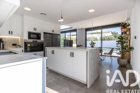 Сasa de 3 dormitorios en venta en Sentmenat, Barcelona, Cataluña, Spain № 4720 - foto 27
