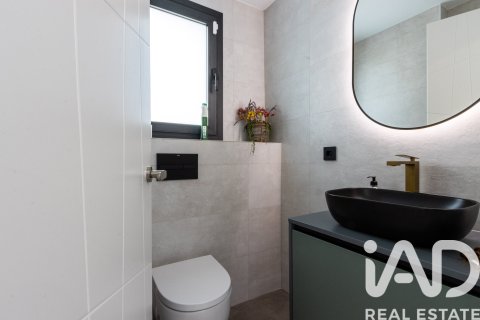 Сasa de 3 dormitorios en venta en Sentmenat, Barcelona, Cataluña, Spain № 4720 - foto 17