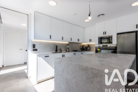 Сasa de 3 dormitorios en venta en Sentmenat, Barcelona, Cataluña, Spain № 4720 - foto 26