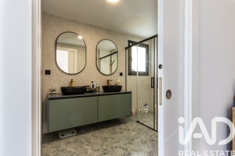 Сasa de 3 dormitorios en venta en Sentmenat, Barcelona, Cataluña, Spain № 4720 - foto 29