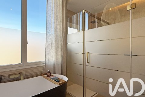 Купить квартиру в Барселона, Испания с 3 спальни, 100м², № 4717 - фото 8