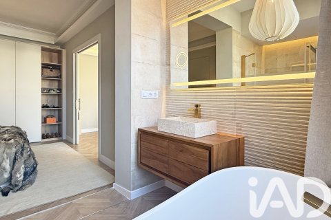 Купить квартиру в Барселона, Испания с 3 спальни, 100м², № 4717 - фото 10