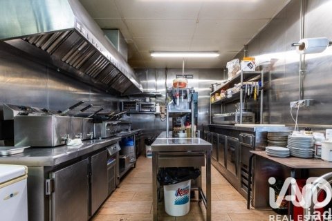 Cafetería / restaurante de 219 m² en venta en Sentmenat, Barcelona, Cataluña, Spain № 4719 - foto 13