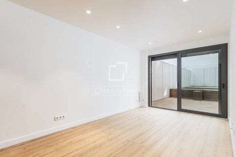2 bedrooms apartment for sale in Barcelona, Catalonia, Spain № 4289 - photo 17