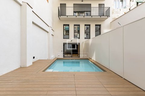 Apartamento de 2 dormitorios en venta en Barcelona, Cataluña, Spain № 4290 - foto 10
