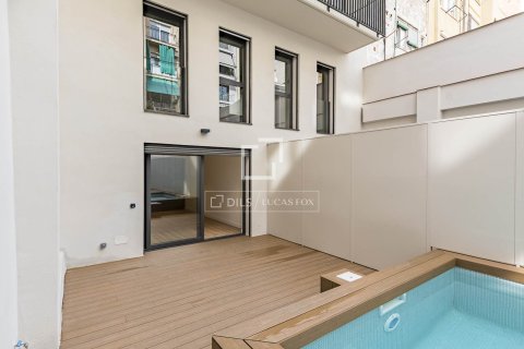 Apartamento de 2 dormitorios en venta en Barcelona, Cataluña, Spain № 4290 - foto 11