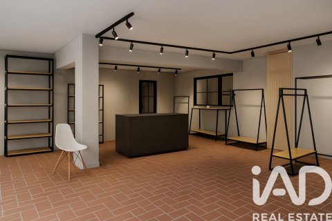 Propiedad comercial de 902 m² en venta en Canet de Mar, Barcelona, Cataluña, Spain № 4679 - foto 6