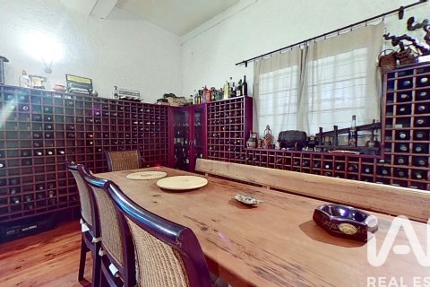 Сasa de 5 dormitorios en venta en Salou, Tarragona, Cataluña, Spain № 4673 - foto 24
