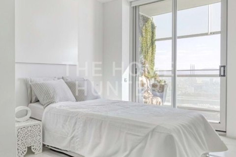 Apartamento de 3 dormitorios en venta en Sant Martí, Barcelona, Cataluña, Spain № 2270 - foto 21