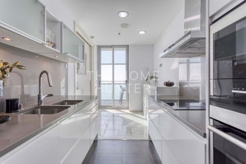 Apartamento de 3 dormitorios en venta en Sant Martí, Barcelona, Cataluña, Spain № 2270 - foto 8