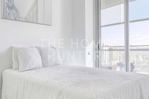 Apartamento de 3 dormitorios en venta en Sant Martí, Barcelona, Cataluña, Spain № 2270 - foto 10