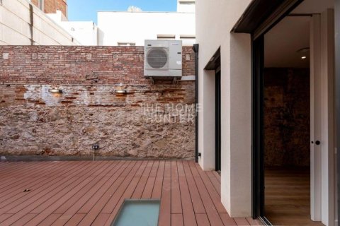 Apartamento de 1 dormitorio en venta en Badalona, Barcelona, Cataluña, Spain № 2274 - foto 8