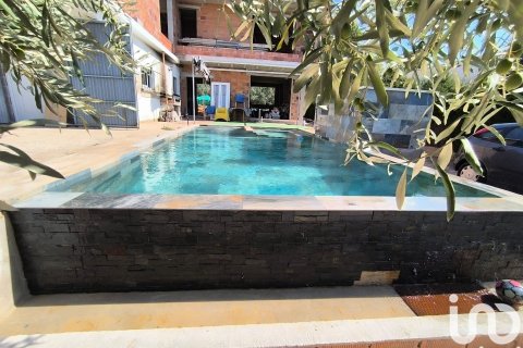 Сasa de 5 dormitorios en venta en L'Ametlla de Mar, Tarragona, Cataluña, Spain № 7559 - foto 24