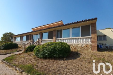 Сasa de 3 dormitorios en venta en Ginestar, Tarragona, Cataluña, Spain № 7560