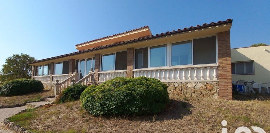 Дом с 3 спальнями в Джинестаре, Таррагона, Каталония, Испания № 7560