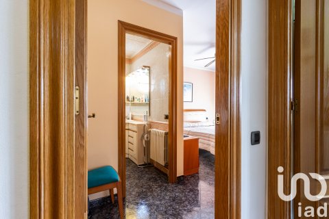 Сasa de 4 dormitorios en venta en Sentmenat, Barcelona, Cataluña, Spain № 7561 - foto 19