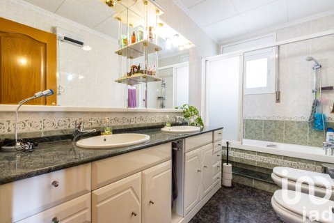Сasa de 4 dormitorios en venta en Sentmenat, Barcelona, Cataluña, Spain № 7561 - foto 17