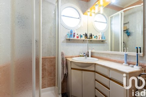 Сasa de 4 dormitorios en venta en Sentmenat, Barcelona, Cataluña, Spain № 7561 - foto 20