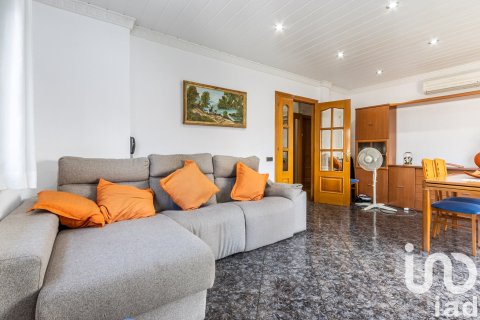 Сasa de 4 dormitorios en venta en Sentmenat, Barcelona, Cataluña, Spain № 7561 - foto 13
