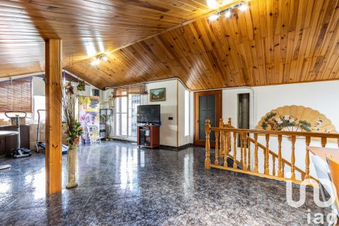 Сasa de 4 dormitorios en venta en Sentmenat, Barcelona, Cataluña, Spain № 7561 - foto 29