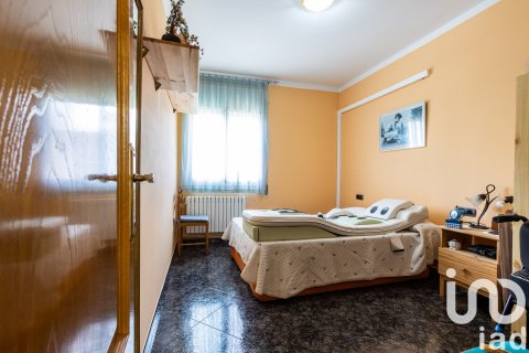 Сasa de 4 dormitorios en venta en Sentmenat, Barcelona, Cataluña, Spain № 7561 - foto 18
