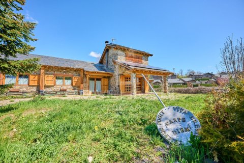 Купить дом в Герона, Испания с 4 спальни, 178м², № 5675 - фото 2