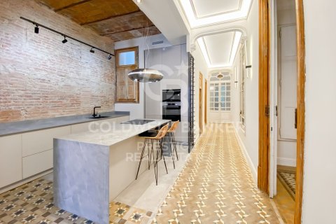 Купить квартиру в Барселона, Испания с 3 спальни, 154м², № 5672 - фото 4