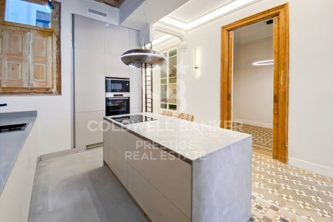 Купить квартиру в Барселона, Испания с 3 спальни, 154м², № 5672 - фото 5