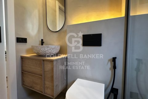 Apartamento de 2 dormitorios en venta en Barcelona, Cataluña, Spain № 5676 - foto 15