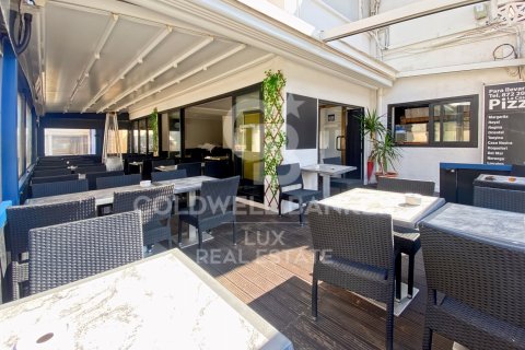 Cafetería / restaurante de 2 dormitorios en venta en L'Escala, Gerona, Cataluña, Spain № 5677