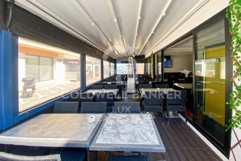 Cafetería / restaurante de 2 dormitorios en venta en L'Escala, Gerona, Cataluña, Spain № 5677 - foto 6