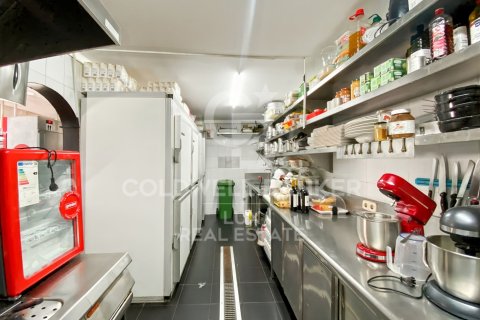 Cafetería / restaurante de 2 dormitorios en venta en L'Escala, Gerona, Cataluña, Spain № 5677 - foto 5