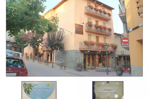 Propiedad comercial de 1288 m² en venta en Sant Hilari Sacalm, Gerona, Cataluña, Spain № 8475 - foto 2