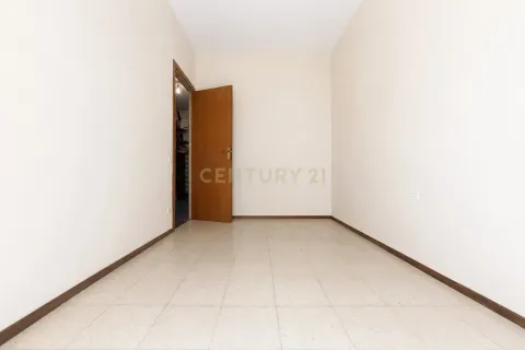 2 bedrooms apartment for sale in Barcelona, Catalonia, Spain № 8479 - photo 16