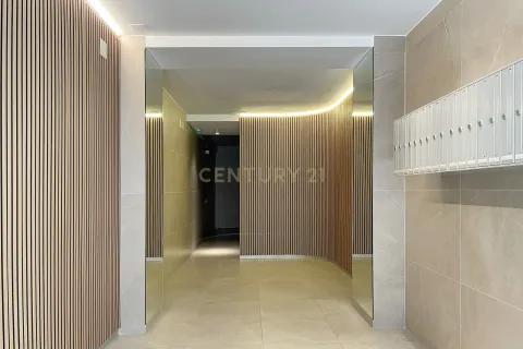 2 bedrooms apartment for sale in Barcelona, Catalonia, Spain № 8479 - photo 26